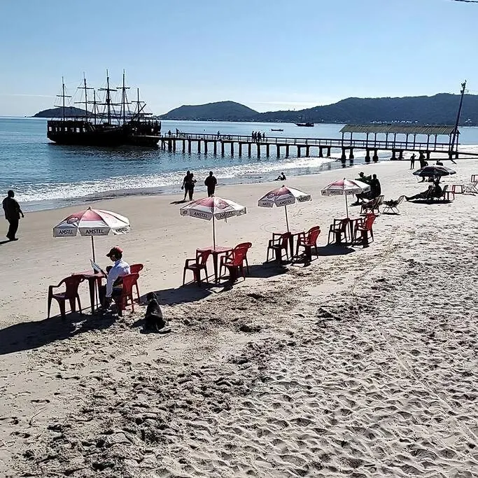 Amplo Apto A 20 Metros Do Mar. Florianópolis Διαμέρισμα
